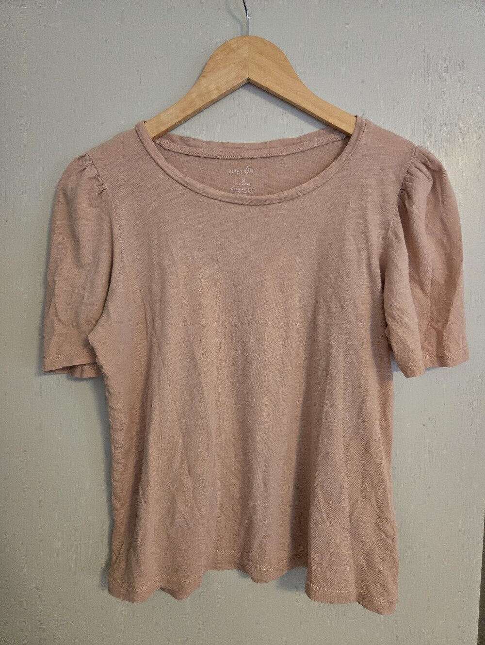 100% Cotton Puff Sleeve Tee in Dusty Blush! Size Small